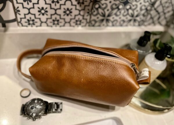 Men's Toiletry Bag - Image 12